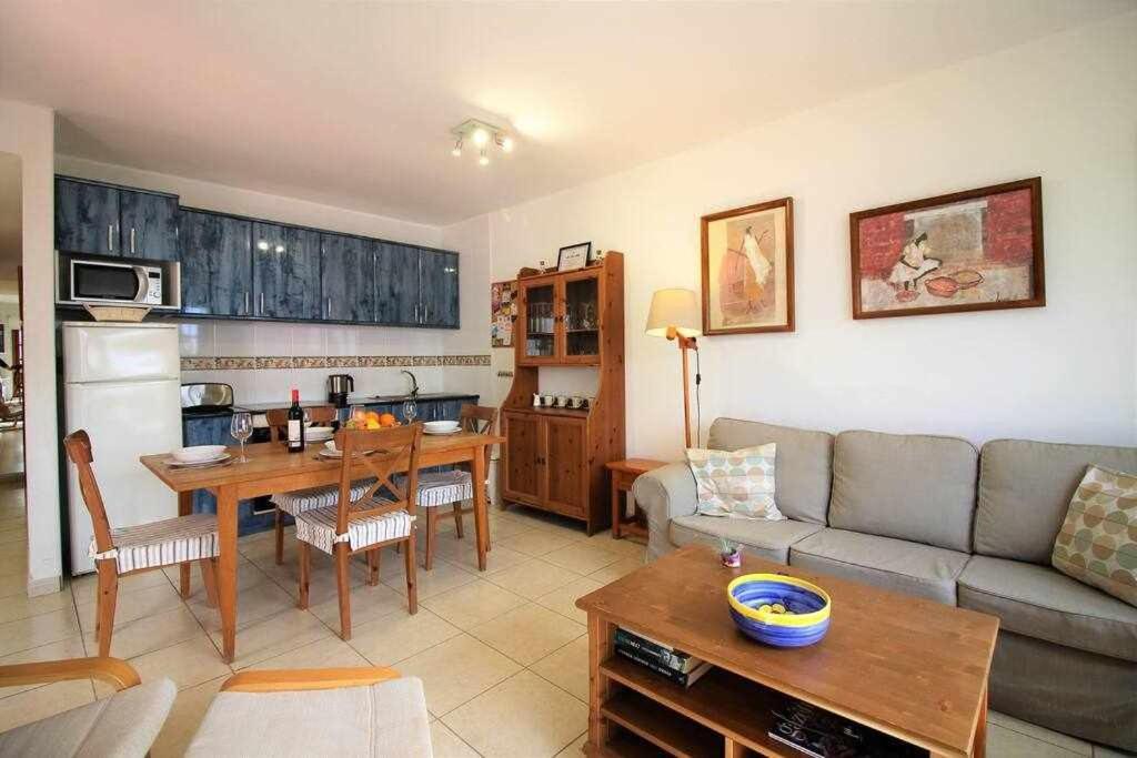 Apartmán Casa Barbara En Playa Bastian Costa Teguise Exteriér fotografie